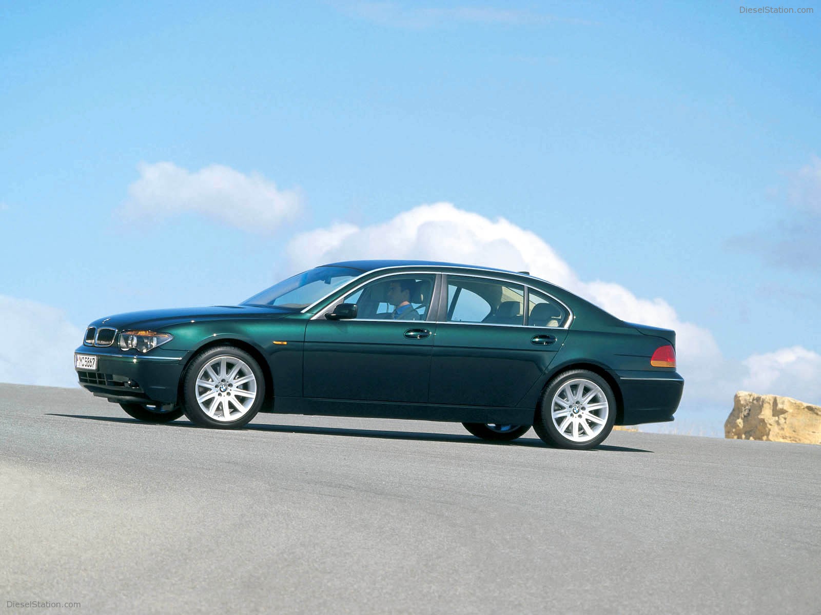 BMW 7 Series (2002)